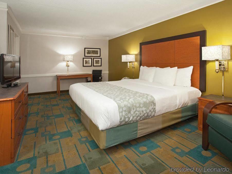 La Quinta Inn By Wyndham Denver Central Kültér fotó